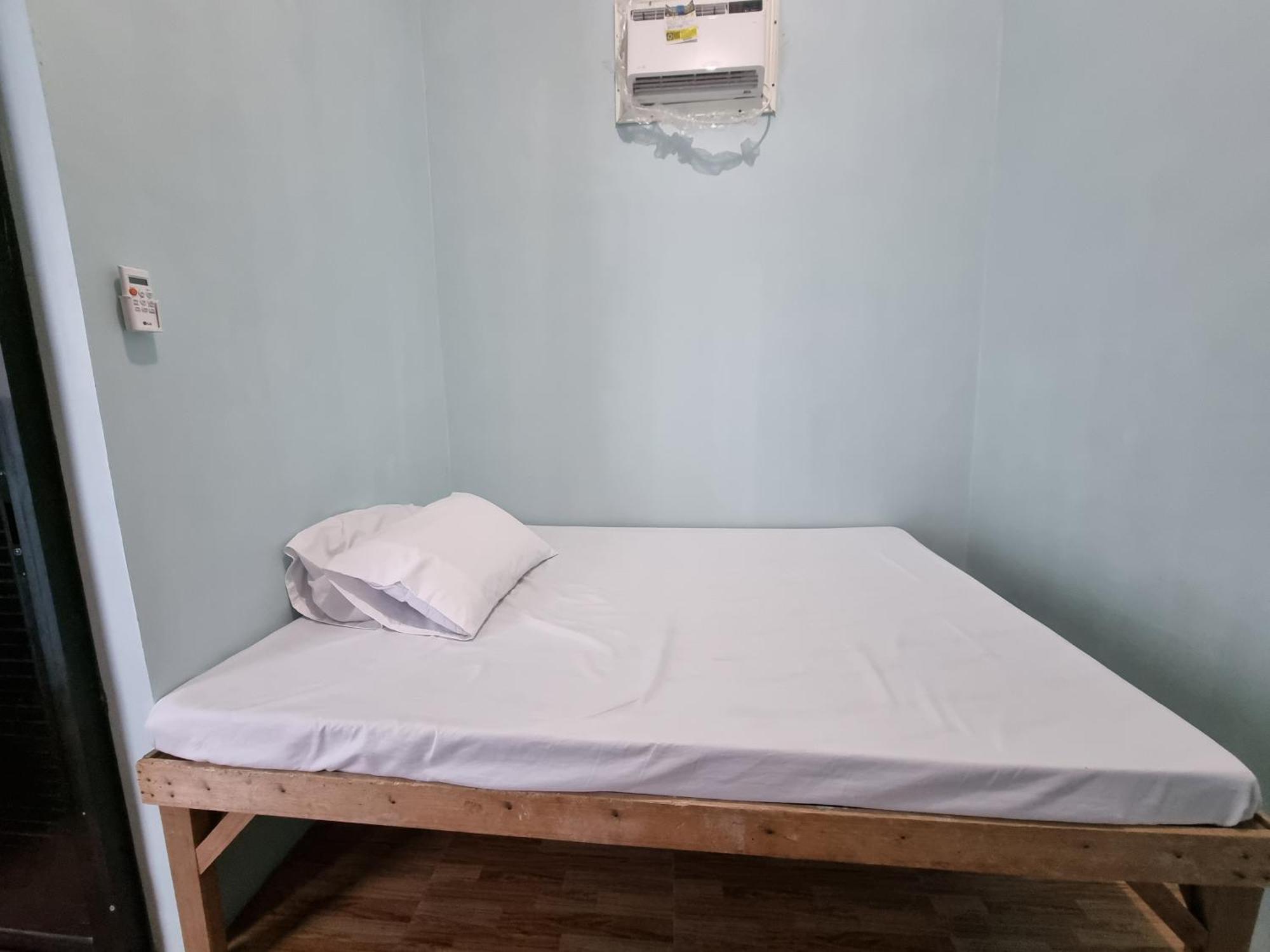 Yemaya De Laiya Powered By Cocotel Batangas Номер фото